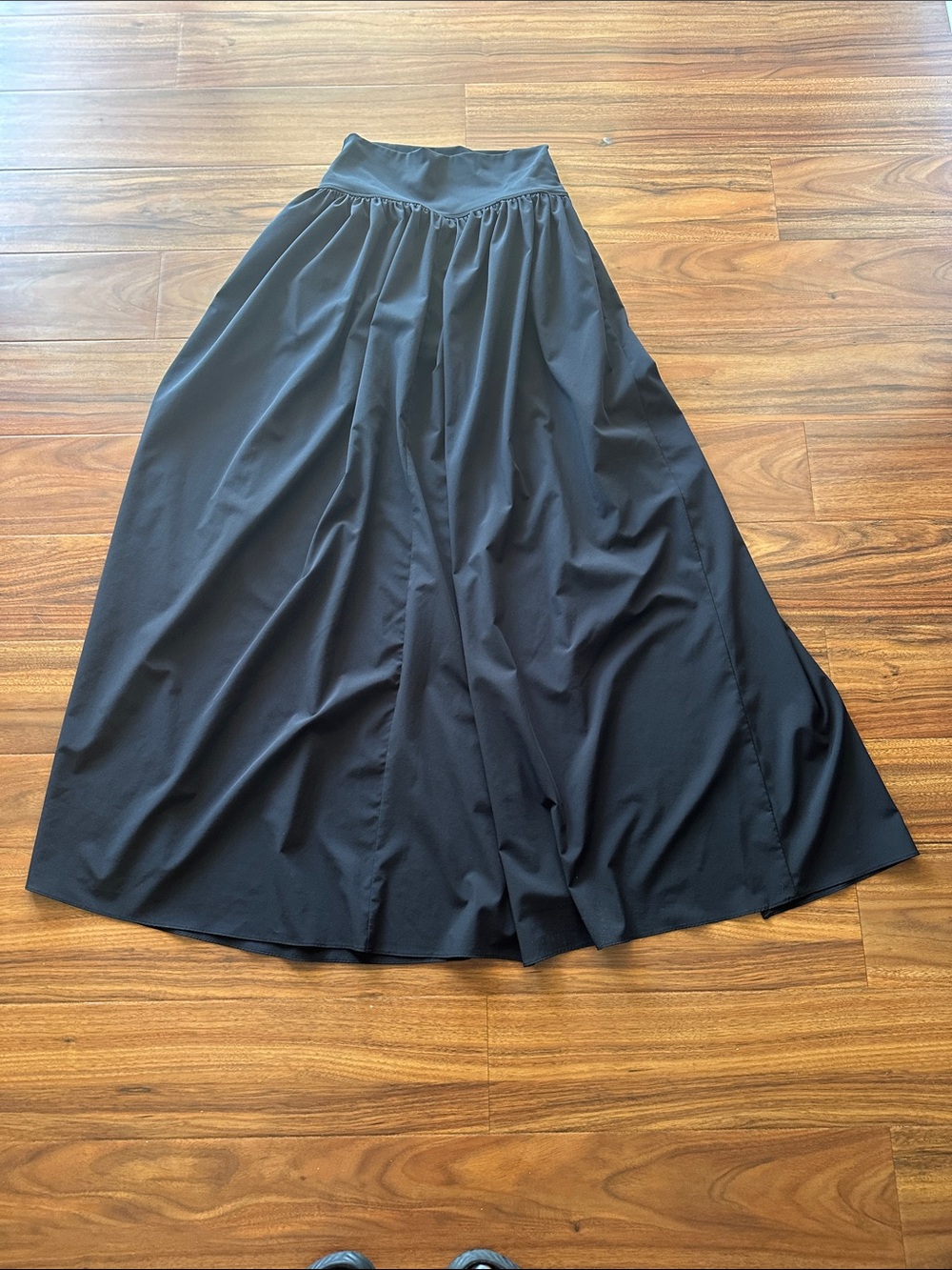 Halara Breezeful High Waisted Split 2-in-1 Flowy Maxi Skirt